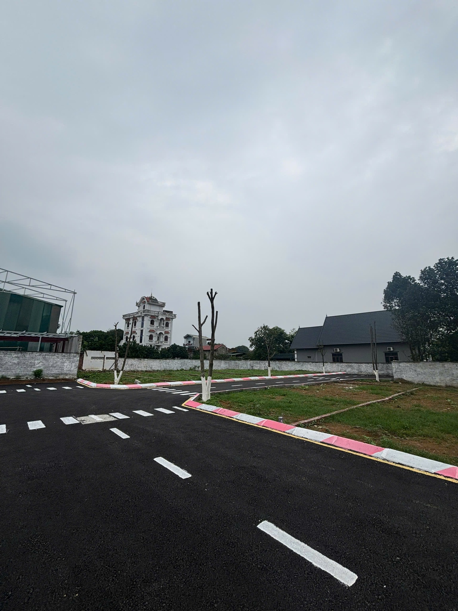 Đất nền Láng Hòa Lạc 100m2 giá 2.3 tỷ – đường ô tô, gần đại học, dân cư văn minh  Nguyễn Hùng BĐS - - Ảnh 3